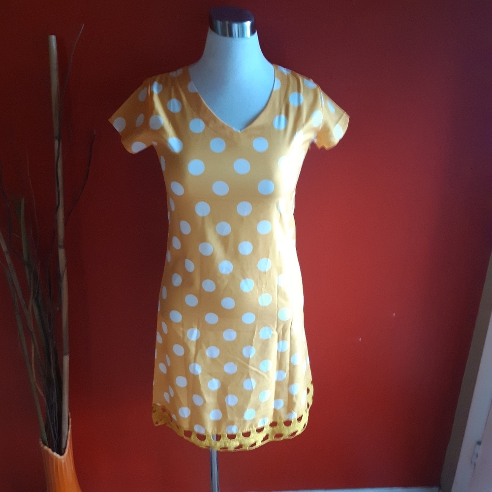 Polka dot yellow